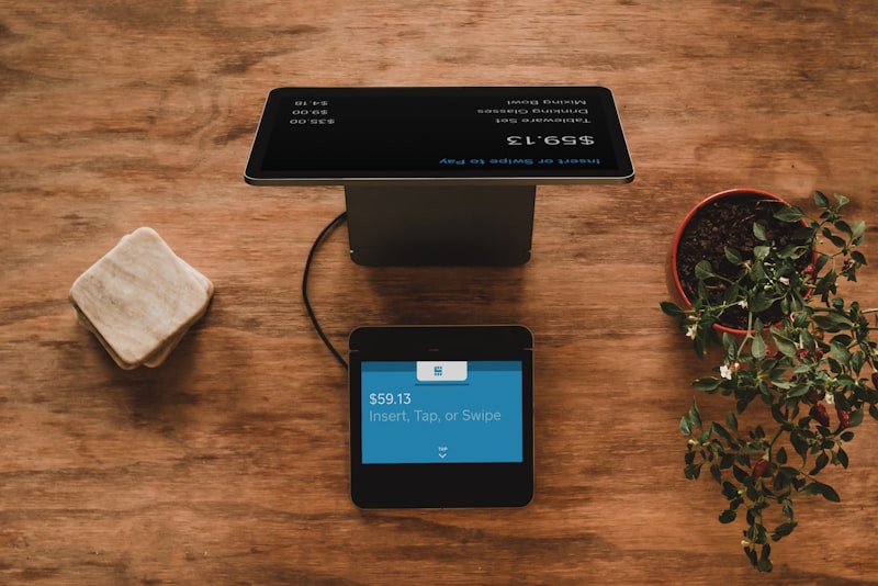 Gift and loyalty card program